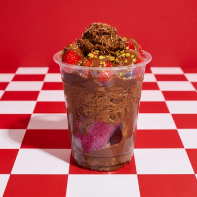 Milk Chocolate Loaded Kunafa Strawberries/Brownies